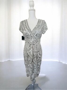 NWT Marina Silver Sequin
Art Deco Scalloped Dress Size 10